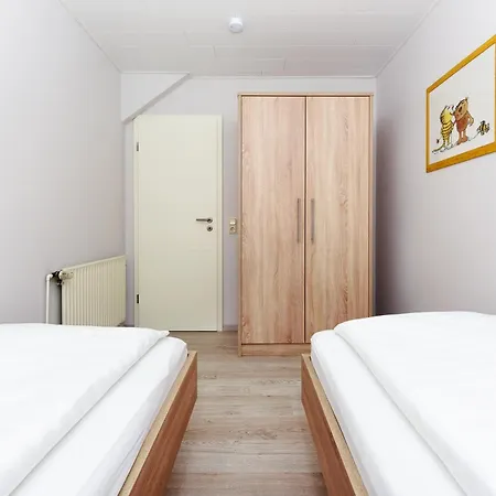 Apartment Haus An Der Burg Werdum