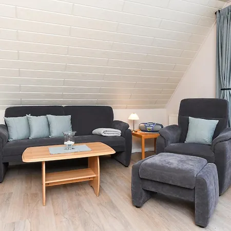 Haus An Der Burg Apartment *